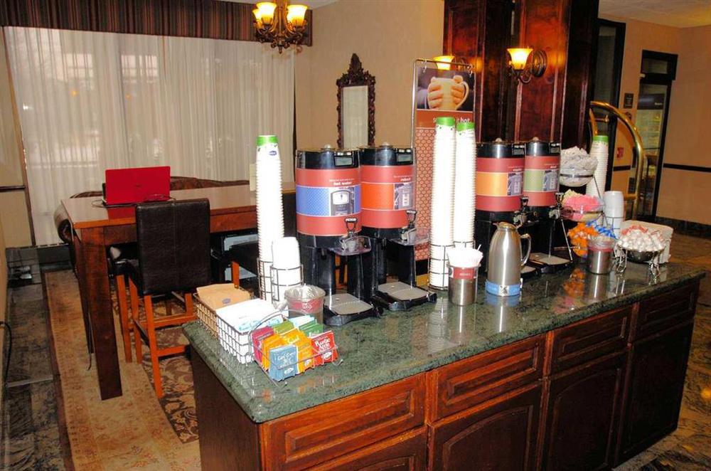 Hampton Inn Carlstadt At The Meadowlands Restaurant foto