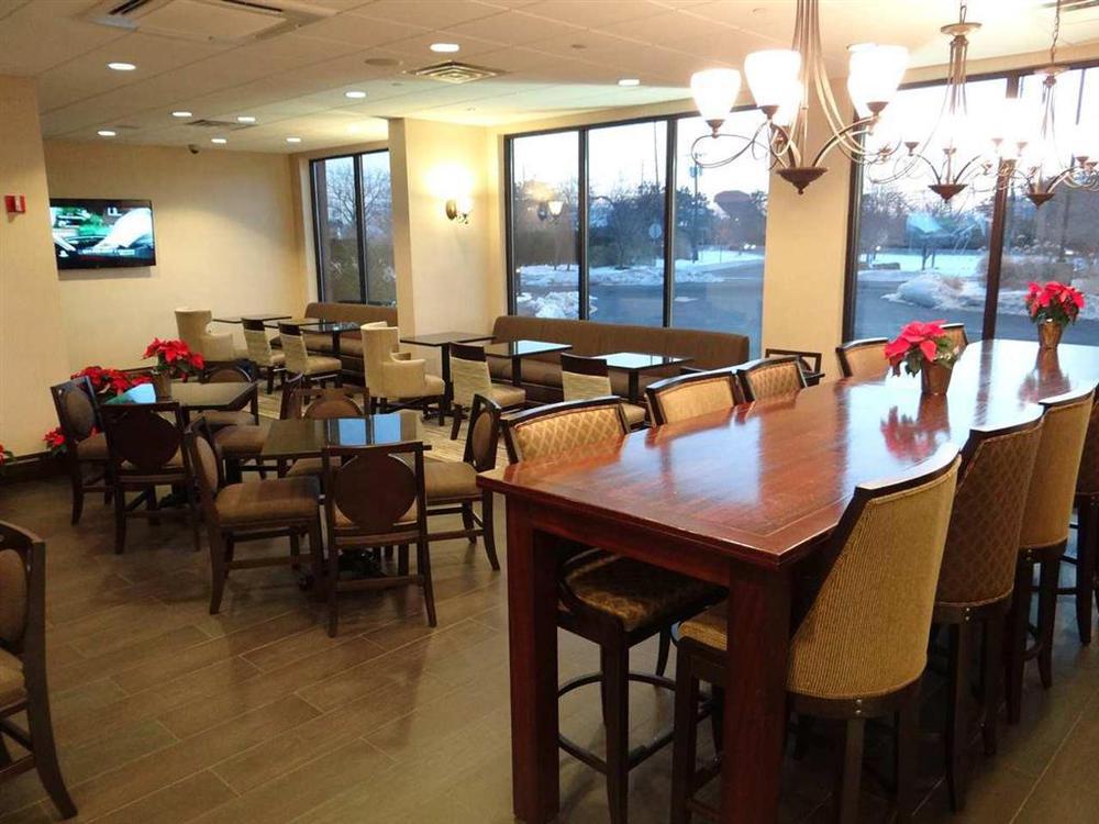 Hampton Inn Carlstadt At The Meadowlands Interior foto